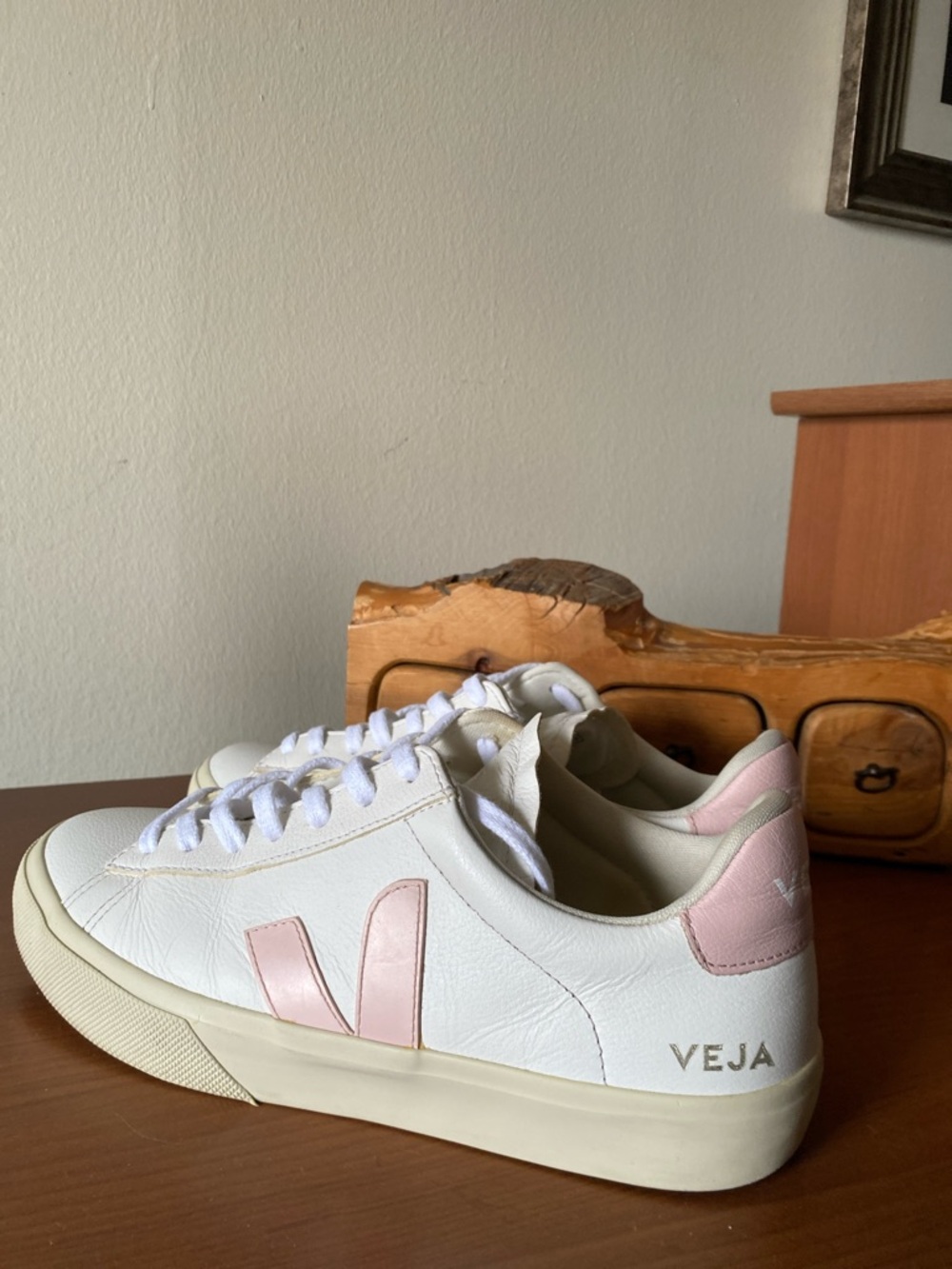 Veja Campo Sneaker - Picture 3 of 11